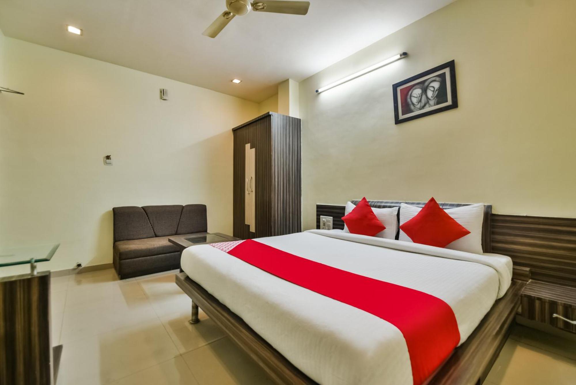 Oyo Hotel Ajanta Hamirgarh Extérieur photo