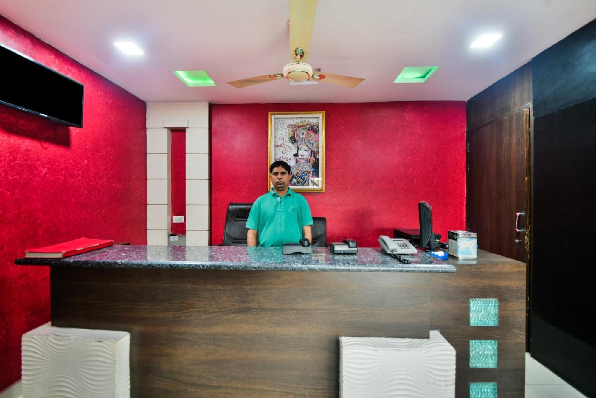 Oyo Hotel Ajanta Hamirgarh Extérieur photo