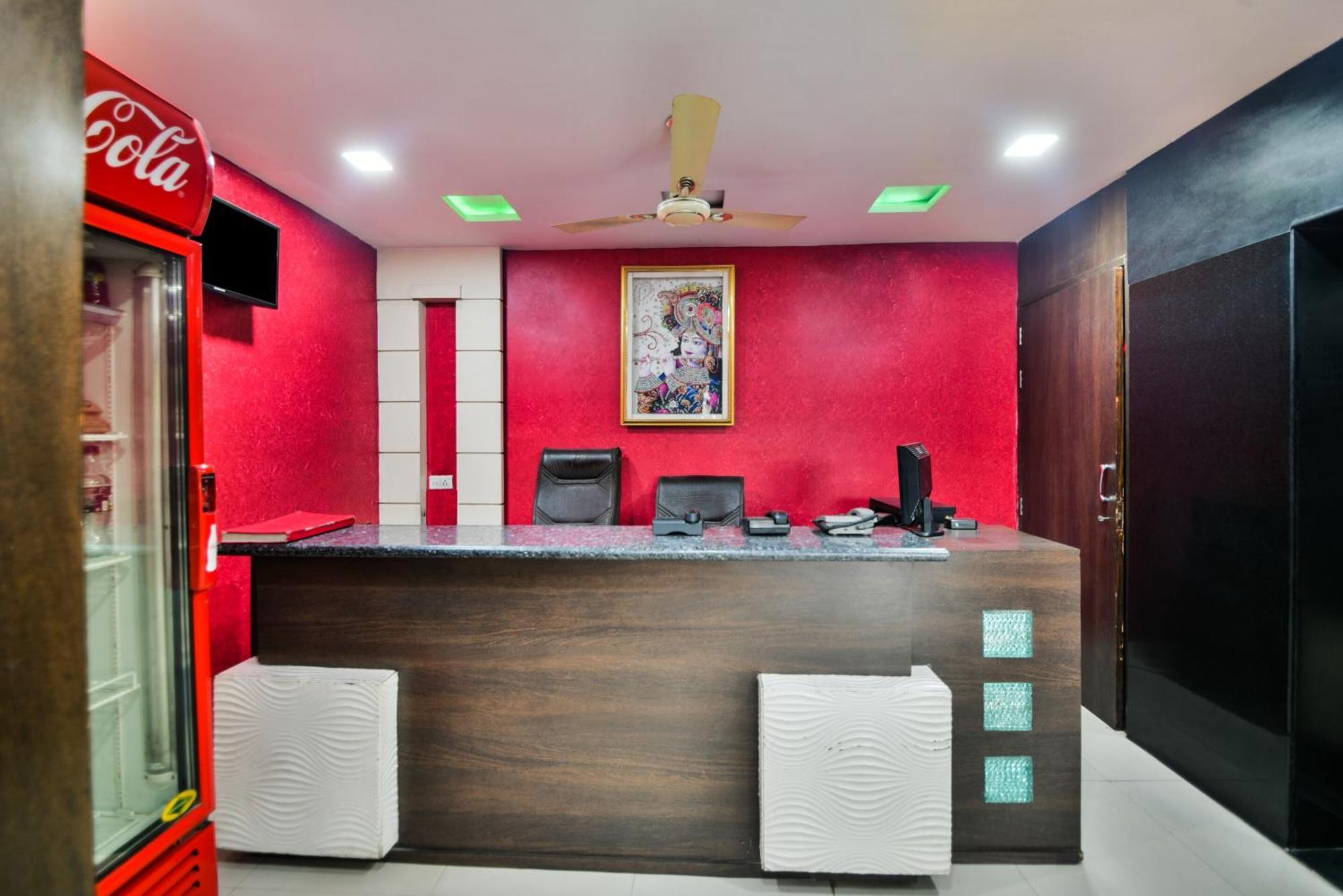 Oyo Hotel Ajanta Hamirgarh Extérieur photo