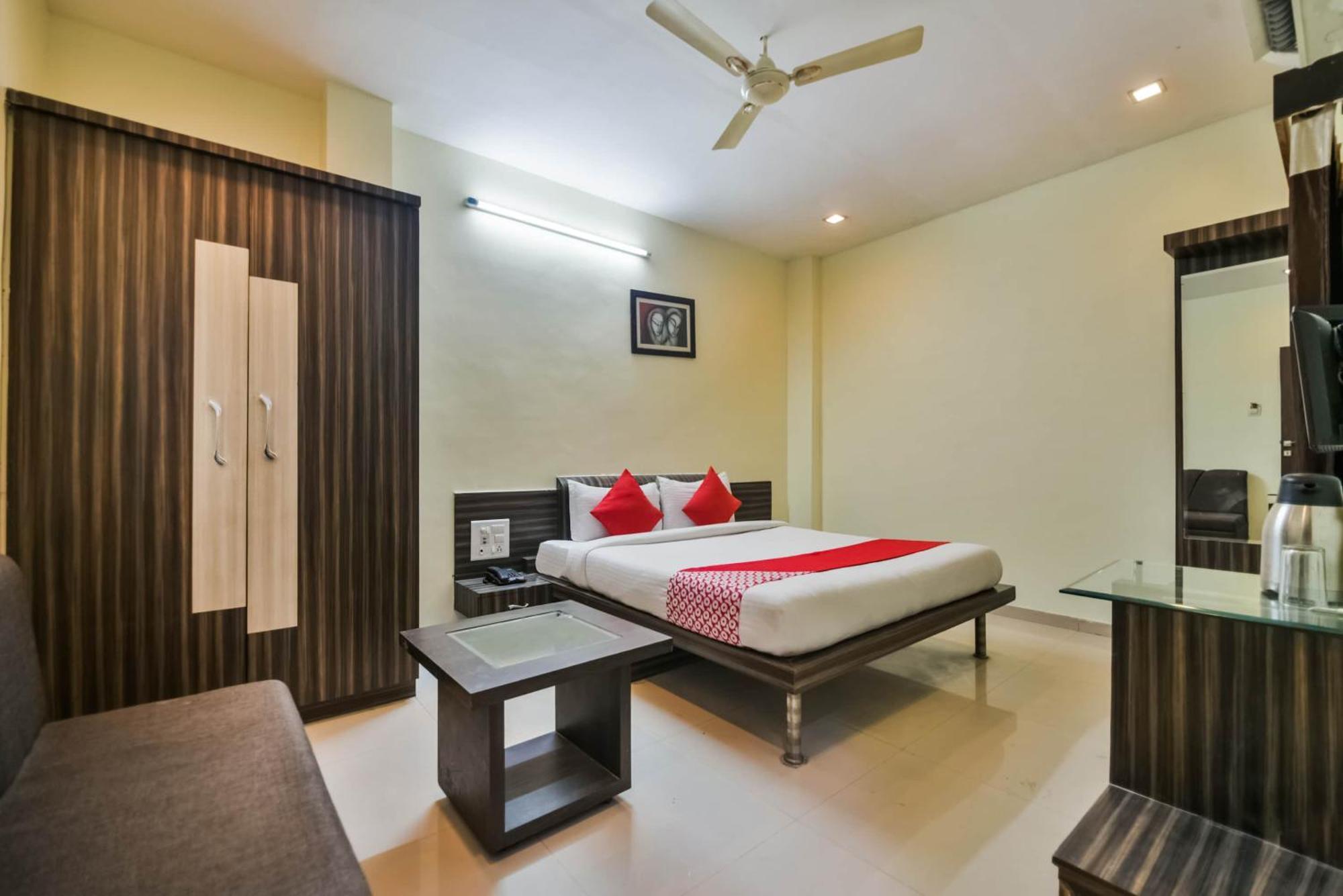 Oyo Hotel Ajanta Hamirgarh Extérieur photo