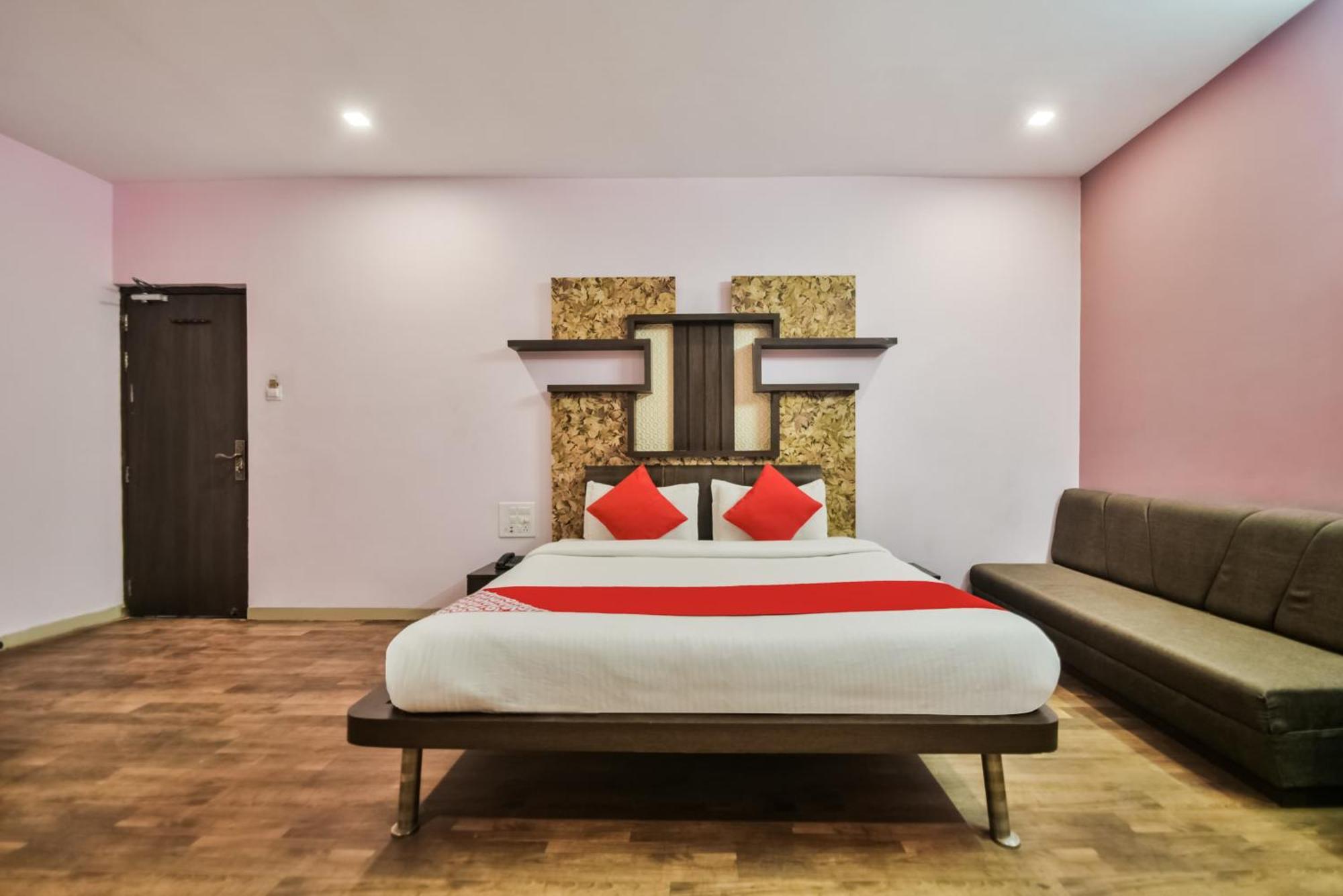 Oyo Hotel Ajanta Hamirgarh Extérieur photo